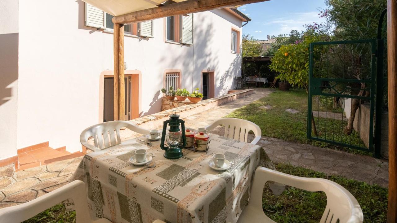Welcomely - A Due Passi Dal Mare Apartamento Budoni Exterior foto